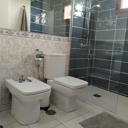 Playa Bastian - Piscina Climatizada - Wifi - Playa 1 Min. Apartment *