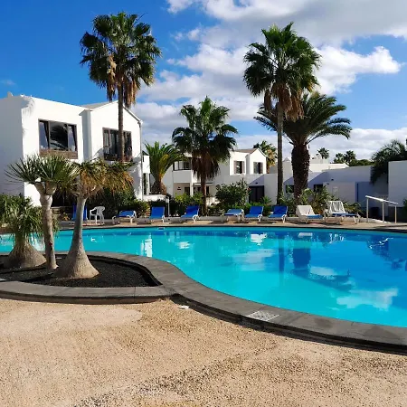Apartamento Playa Bastian - Piscina Climatizada - Wifi - Playa 1 Min.